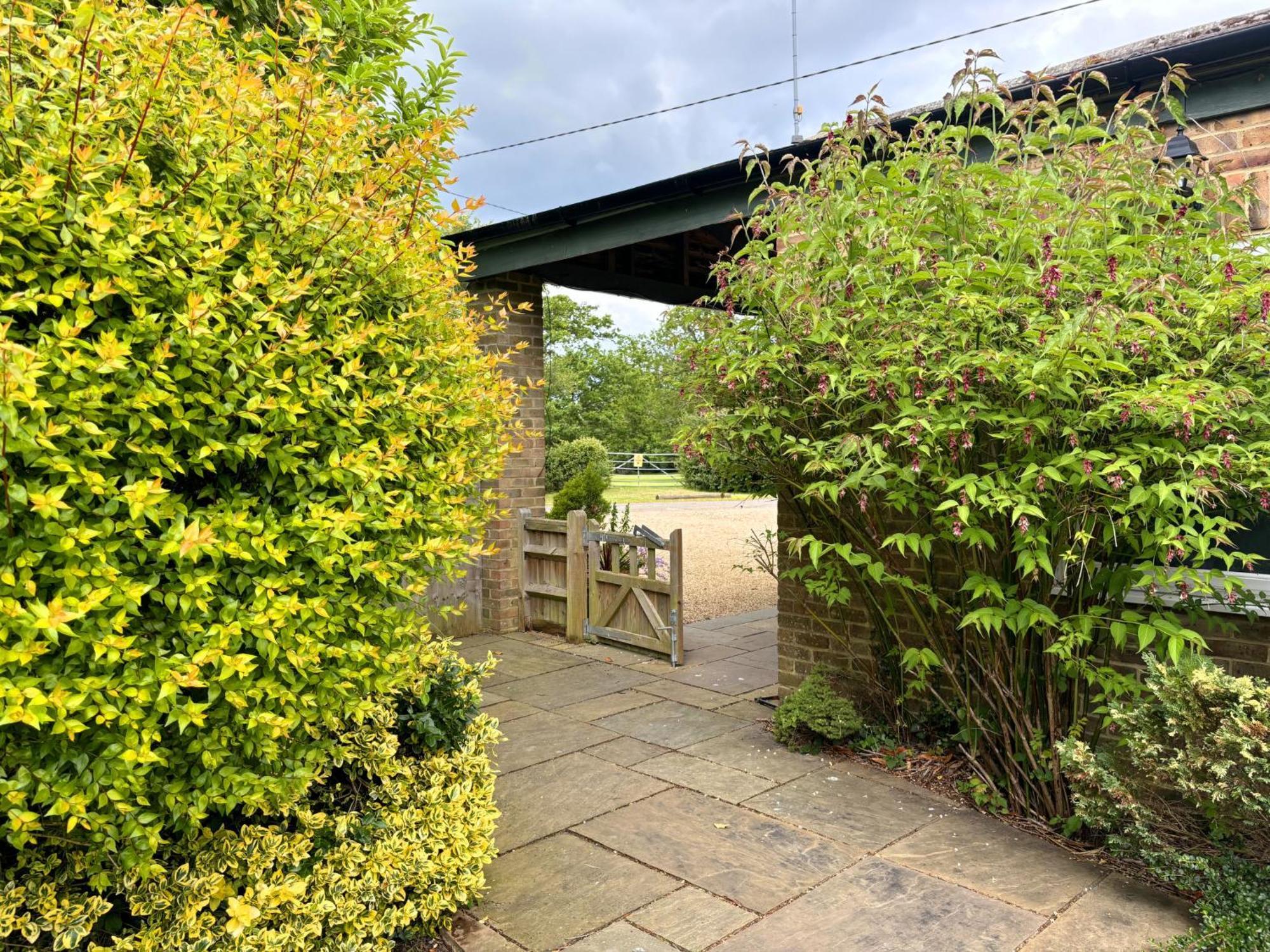 Holiday Home Woodhouse-4 By Interhome Shermanbury Exterior photo